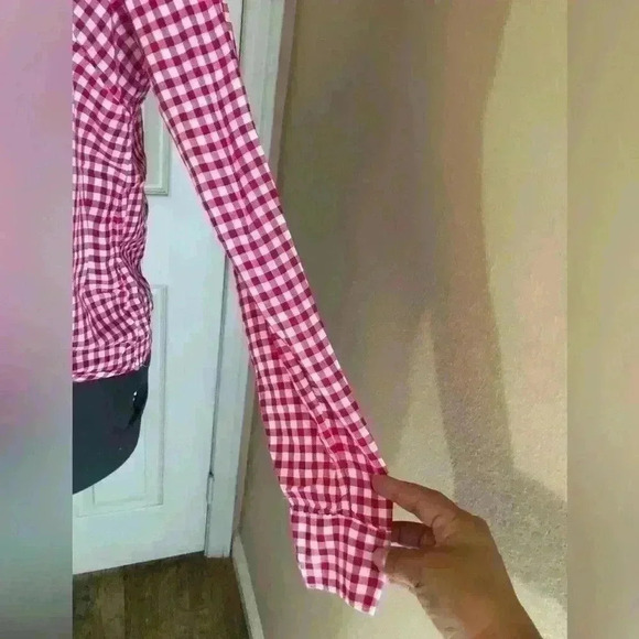 Jones white bright pink fuschia long sleeve plaid top front tie sleeve roll up - Picture 3 of 6